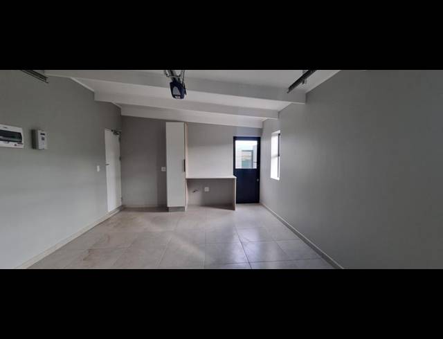 3 BEDROOM PROPERTY TO RENT IN DANA BAY